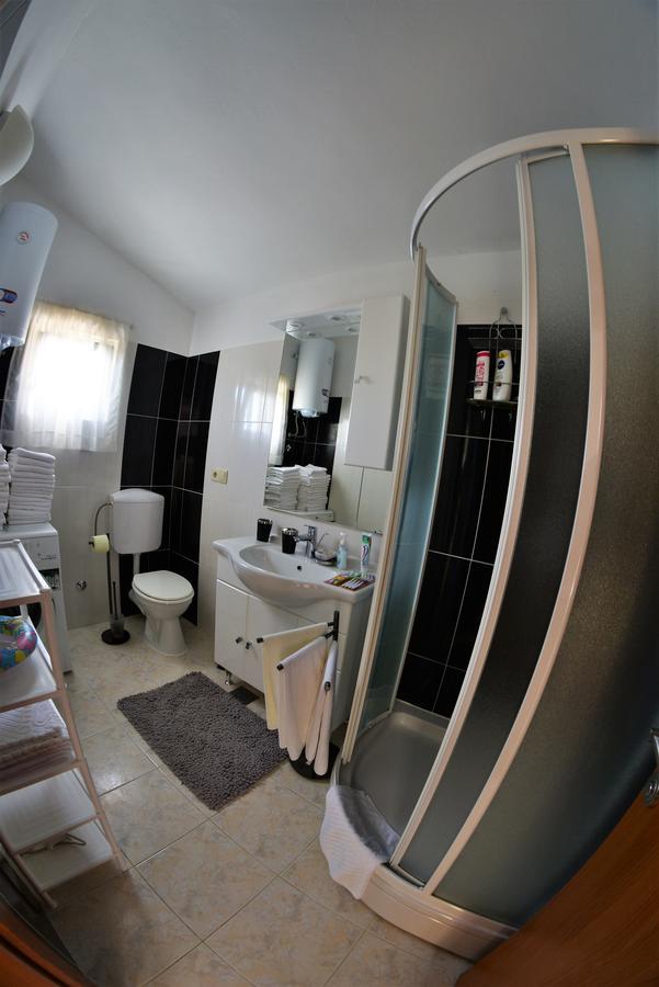 Apartment Ivica Mali Drvenik Ngoại thất bức ảnh