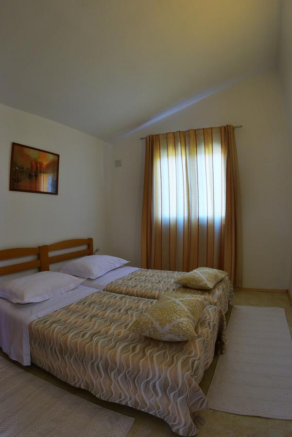 Apartment Ivica Mali Drvenik Ngoại thất bức ảnh